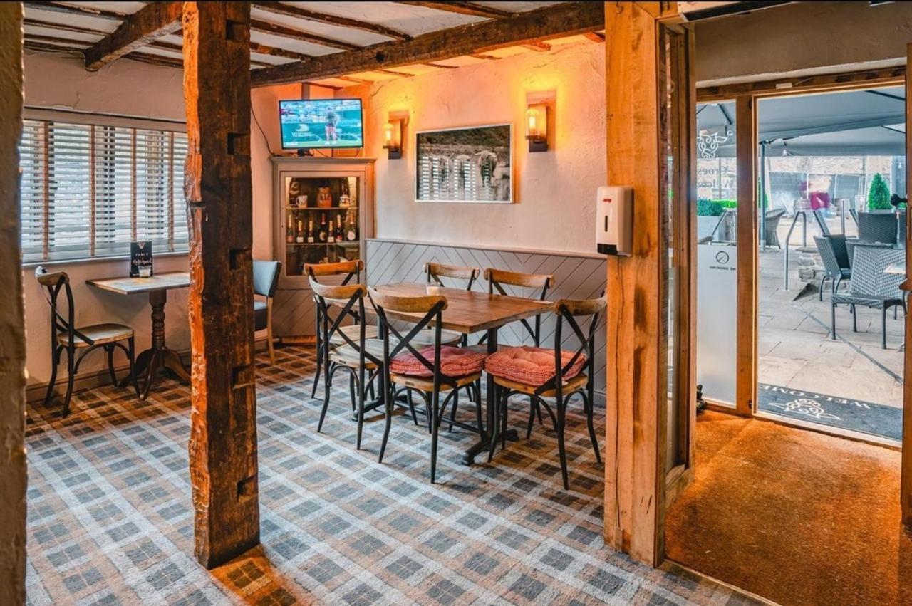 Charming 1-Bed Loft In Caerleon Apartment นิวพอร์ต ภายนอก รูปภาพ